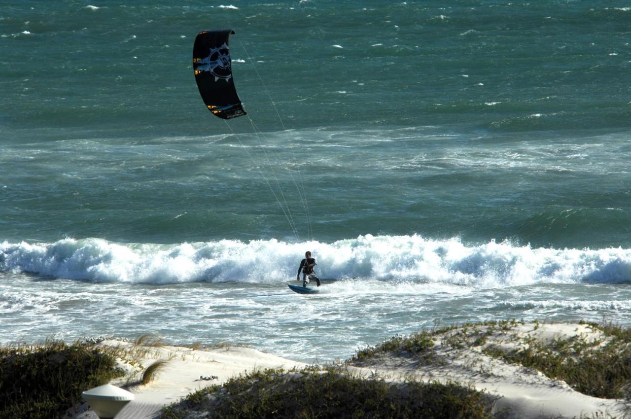 Appartement On The Front Sea Spray Bloubergstrand